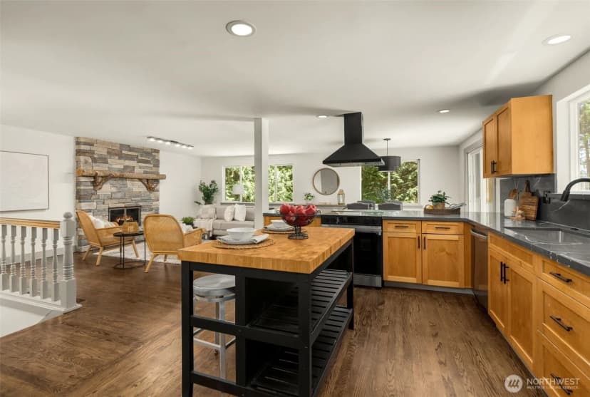 Property photo for 19035 Se 56th Street, Issaquah photo 16