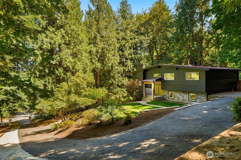 Property photo for 19035 Se 56th Street, Issaquah photo 4