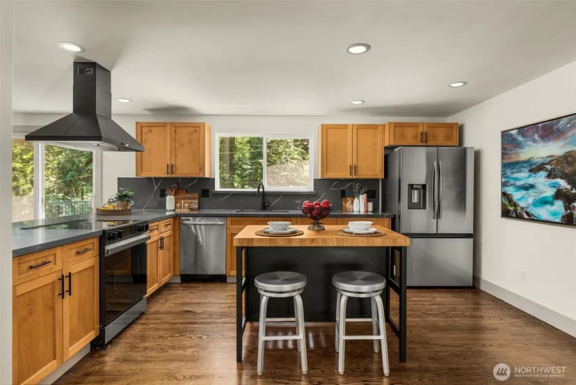 Property photo for 19035 Se 56th Street, Issaquah photo 15