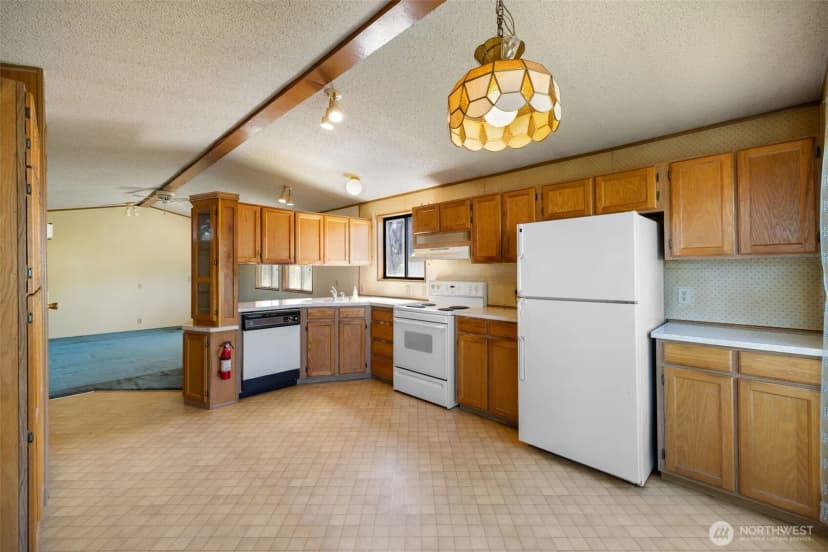 Property photo for 20705 9th Ave E, Spanaway photo 6