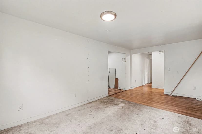 Property photo for 1207 Sw Cambridge Street, Seattle photo 5