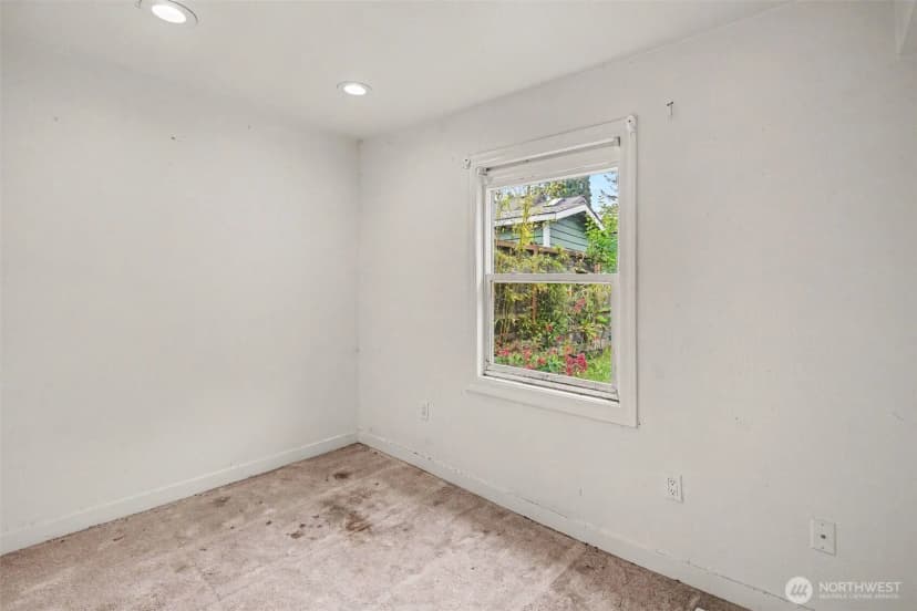 Property photo for 1207 Sw Cambridge Street, Seattle photo 4