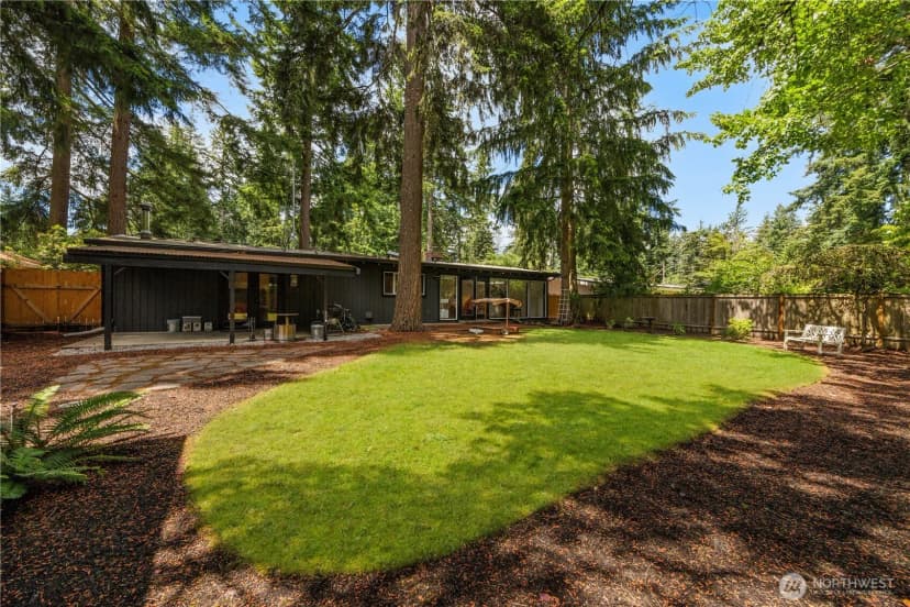 Property photo for 2414 161st Avenue Ne, Bellevue photo 24