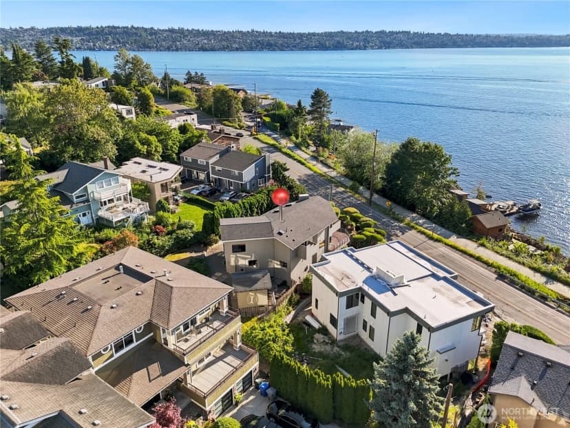 Property photo for 3310 Lake Washington Boulevard N, Renton photo 29