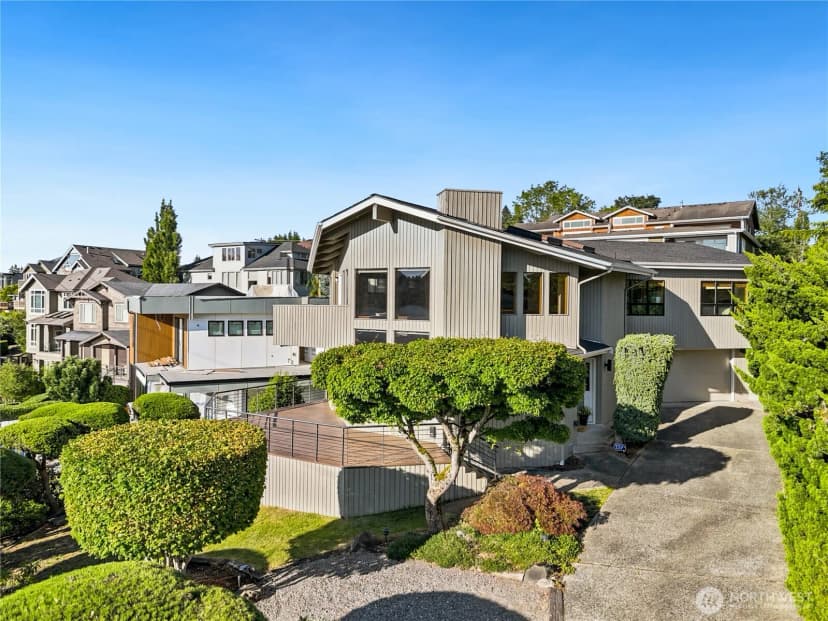 Property photo for 3310 Lake Washington Boulevard N, Renton photo 24