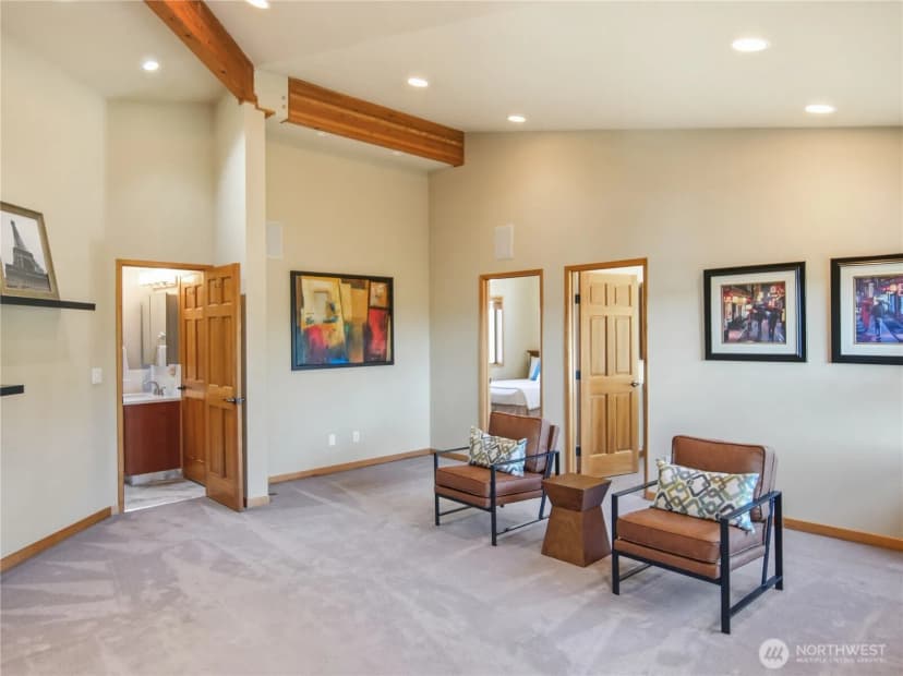 Property photo for 3310 Lake Washington Boulevard N, Renton photo 16