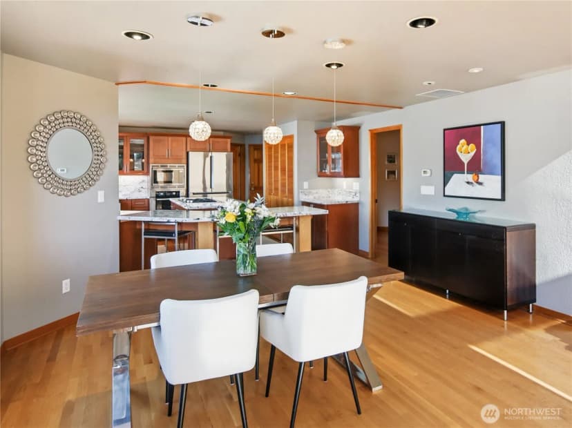 Property photo for 3310 Lake Washington Boulevard N, Renton photo 7