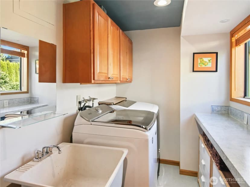 Property photo for 3310 Lake Washington Boulevard N, Renton photo 21