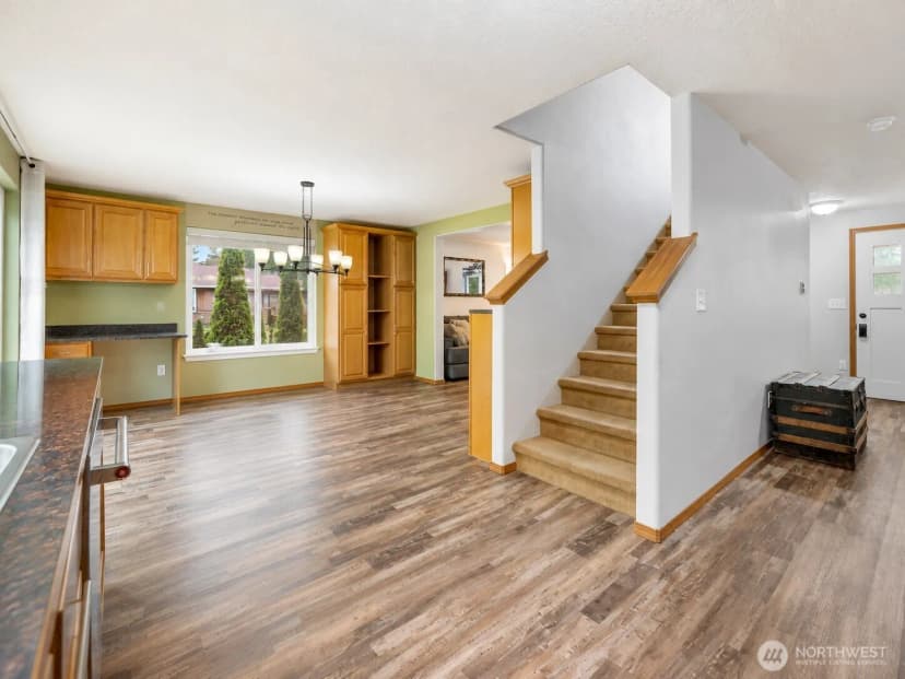 Property photo for 1902 194th Street, Long Beach photo 9