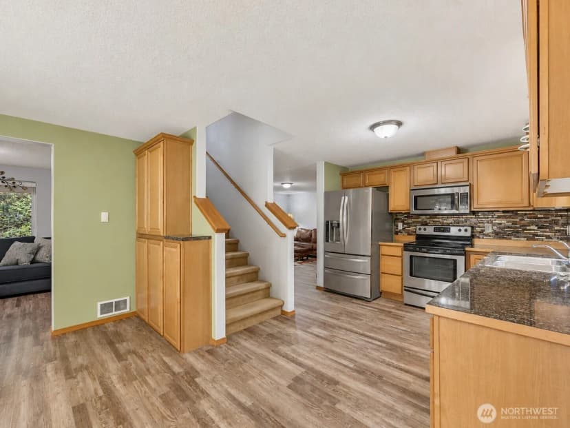 Property photo for 1902 194th Street, Long Beach photo 10