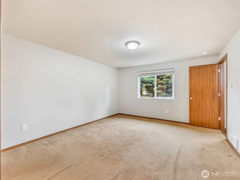 Property photo for 1902 194th Street, Long Beach photo 23