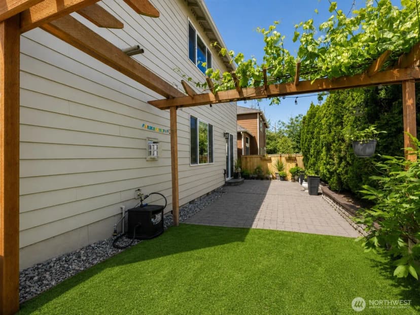 Property photo for 13814 41st Avenue W, Lynnwood photo 23