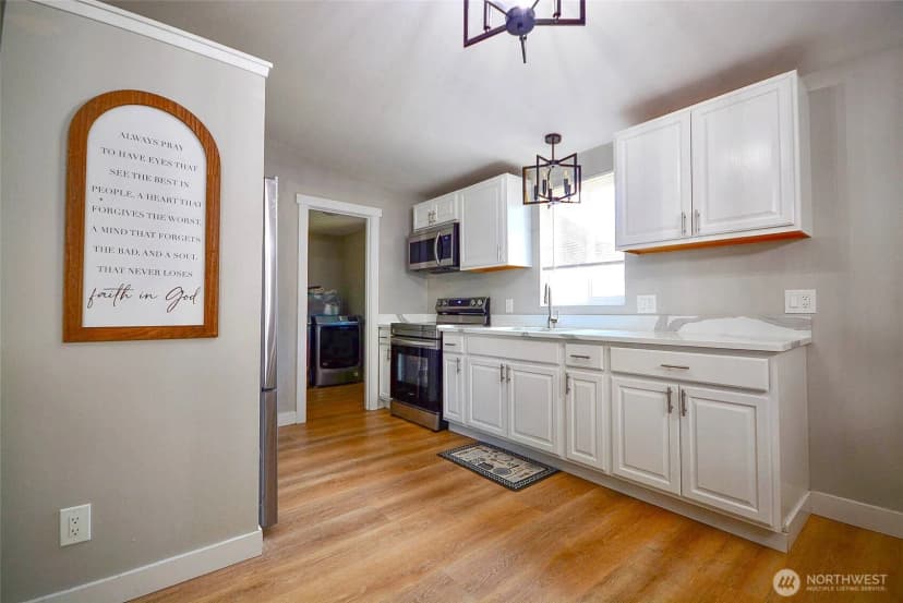 Property photo for 8917 Mulberry Court Se, Yelm photo 9