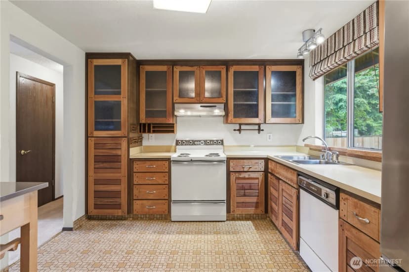 Property photo for 14610 Se 198th Street, Renton photo 9