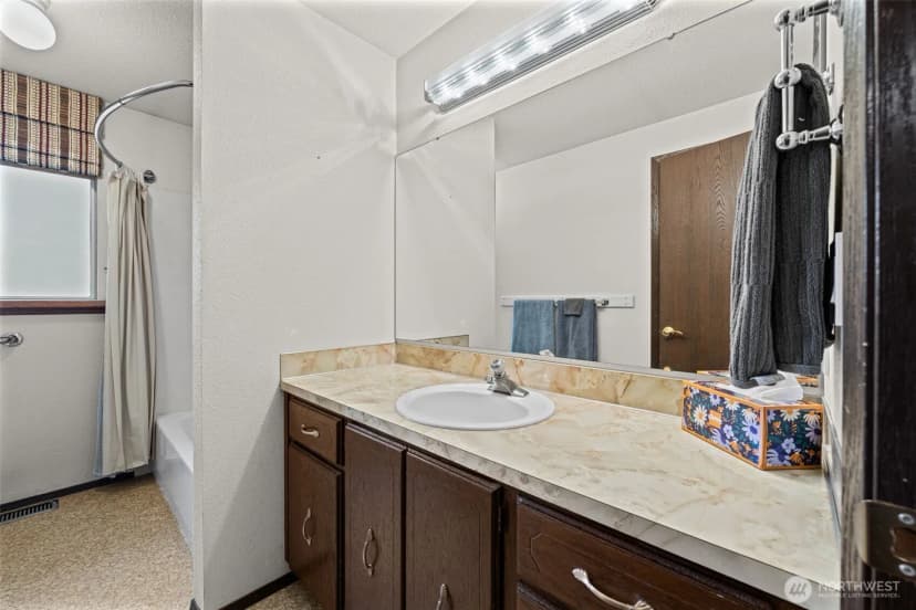 Property photo for 14610 Se 198th Street, Renton photo 16