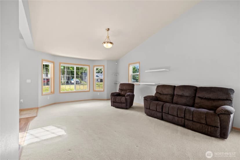 Property photo for 52 Morgan Drive, Cathlamet photo 8