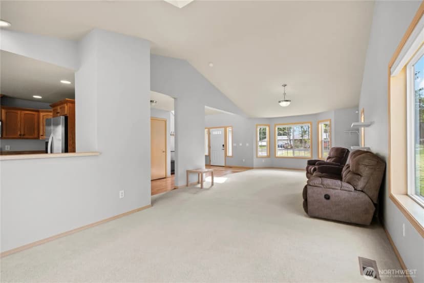 Property photo for 52 Morgan Drive, Cathlamet photo 9