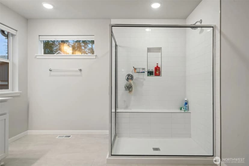 Property photo for 4597 Hibiscus Circle Sw, Port Orchard photo 20