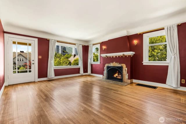Property photo for 1401 Lombard Avenue, Everett photo 3