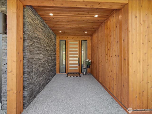 Property photo for 38383 238th Avenue Se, Enumclaw photo 3