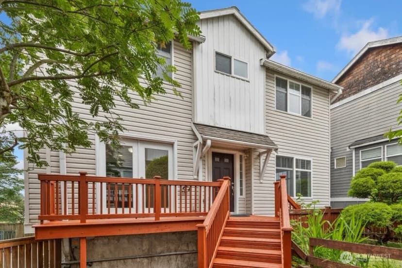 Property photo for 12715 35th Avenue Ne #a, Seattle