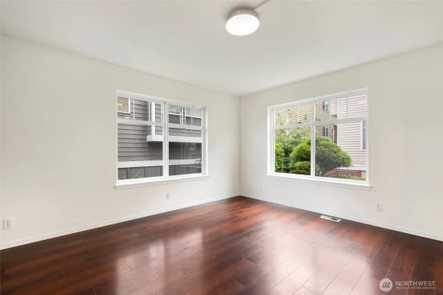 Property photo for 12715 35th Avenue Ne #a, Seattle photo 5