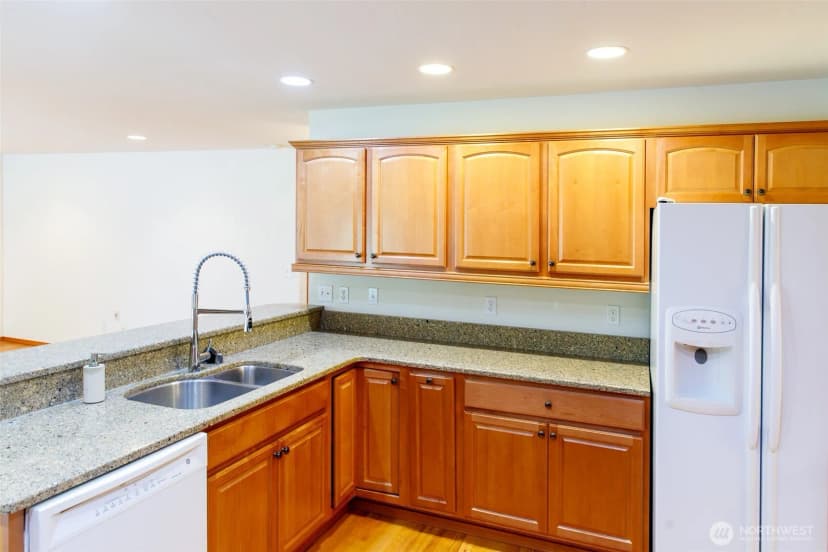 Property photo for 7226 Marvin Road Ne, Olympia photo 8