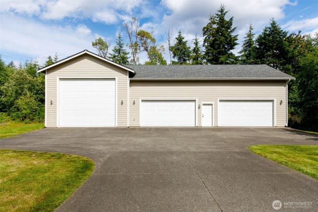 Property photo for 7226 Marvin Road Ne, Olympia photo 4
