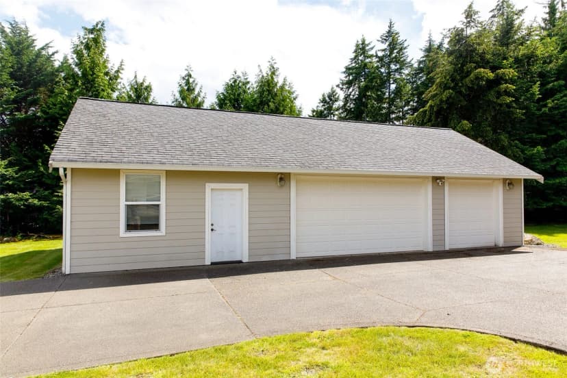 Property photo for 7226 Marvin Road Ne, Olympia photo 5