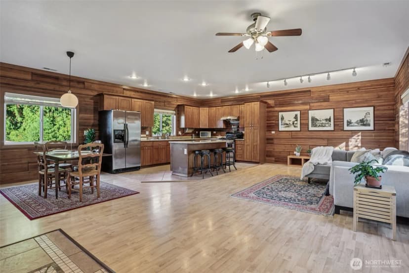 Property photo for 511 Van De Vanter Avenue, Kent photo 4