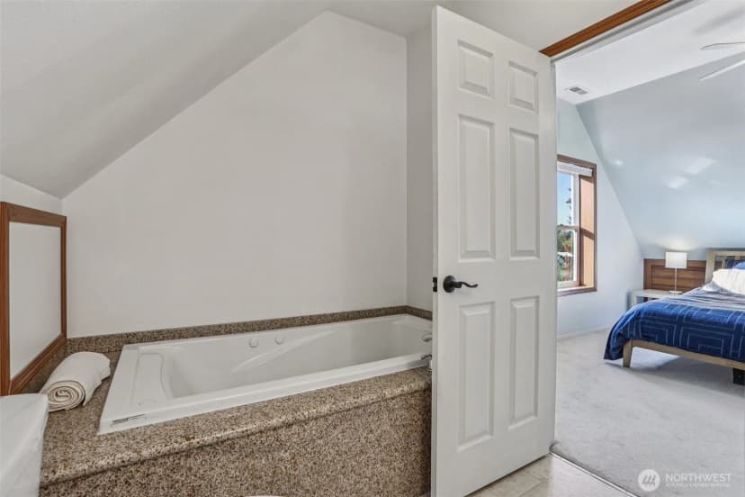 Property photo for 511 Van De Vanter Avenue, Kent photo 22