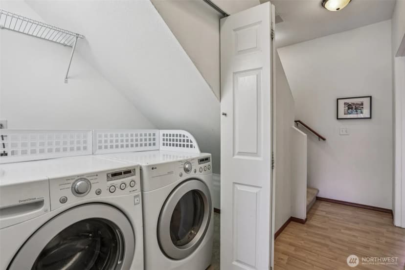 Property photo for 511 Van De Vanter Avenue, Kent photo 18