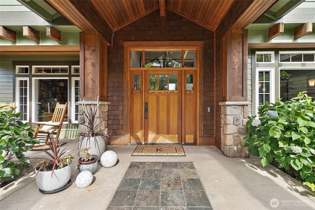 Property photo for 6402 Fairway Place Se, Snoqualmie photo 2