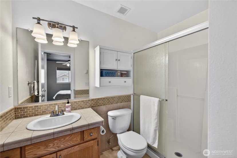 Property photo for 1670 Sw Mulberry Drive #b302, Oak Harbor photo 19