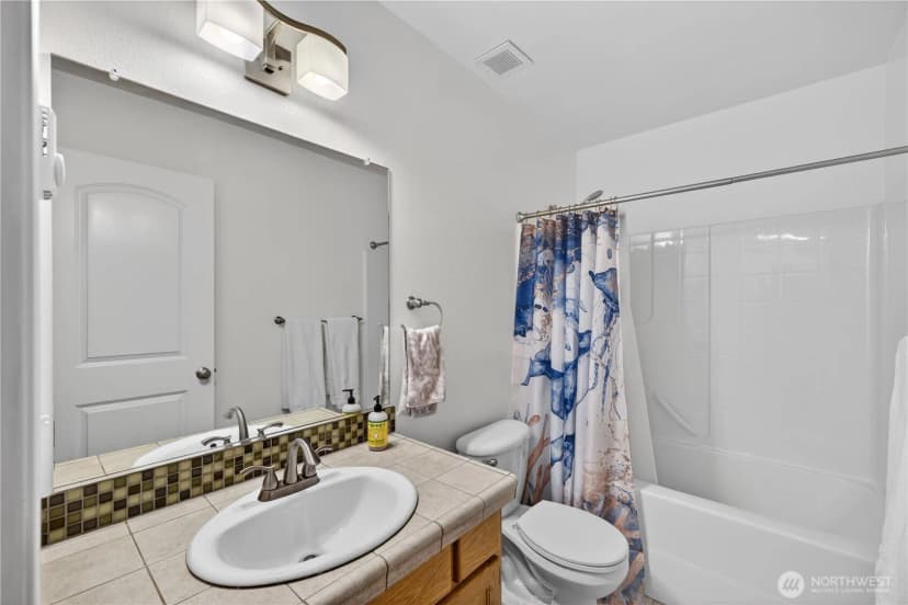Property photo for 1670 Sw Mulberry Drive #b302, Oak Harbor photo 23