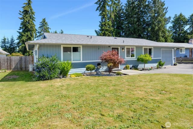 Property photo for 31 Summit View Pl, Port Angeles photo 2