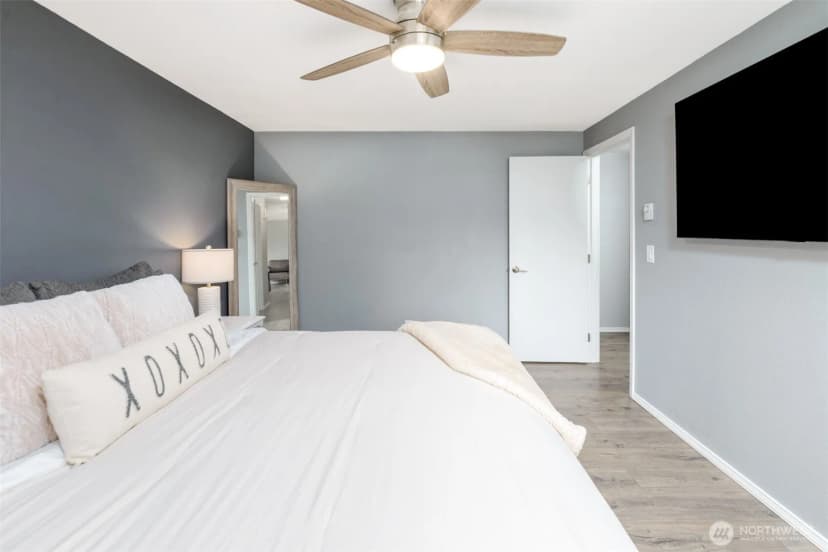 Property photo for 31 Summit View Pl, Port Angeles photo 17