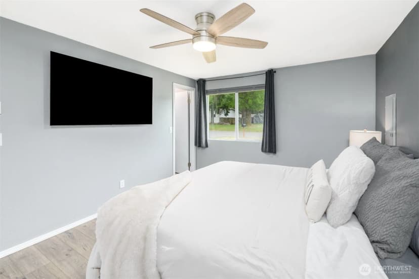 Property photo for 31 Summit View Pl, Port Angeles photo 16