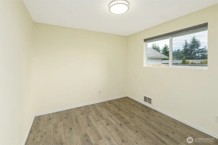 Property photo for 31 Summit View Pl, Port Angeles photo 22