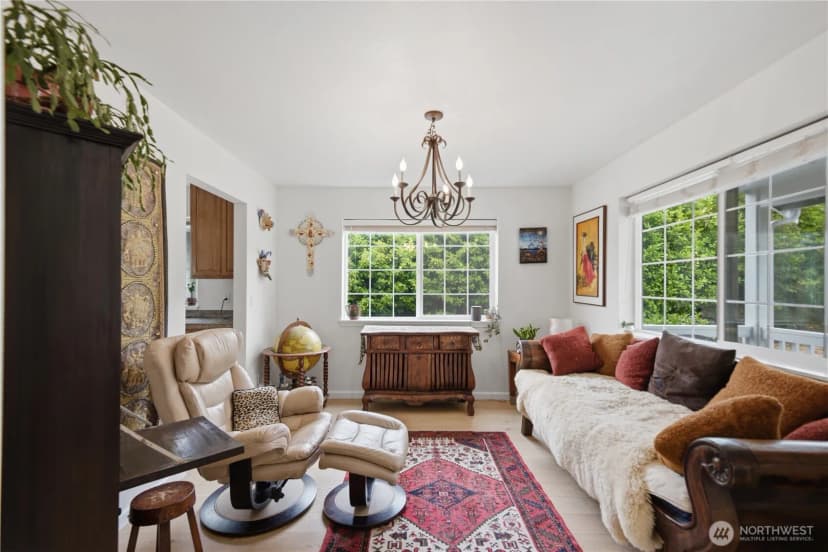 Property photo for 2484 Soundview Drive Ne, Bainbridge Island photo 16