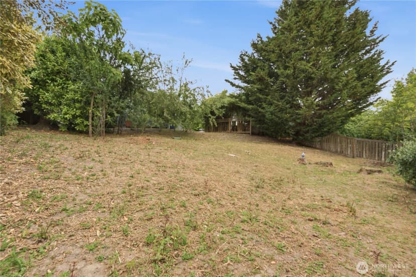 Property photo for 2484 Soundview Drive Ne, Bainbridge Island photo 37