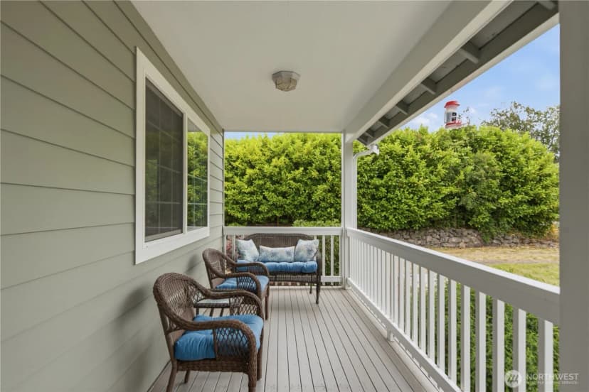 Property photo for 2484 Soundview Drive Ne, Bainbridge Island photo 35