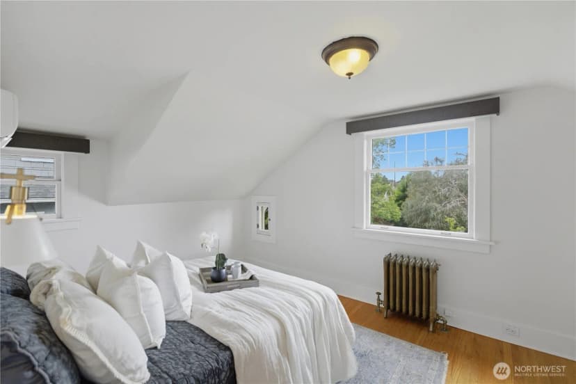 Property photo for 2412 2nd Avenue W, Seattle photo 13