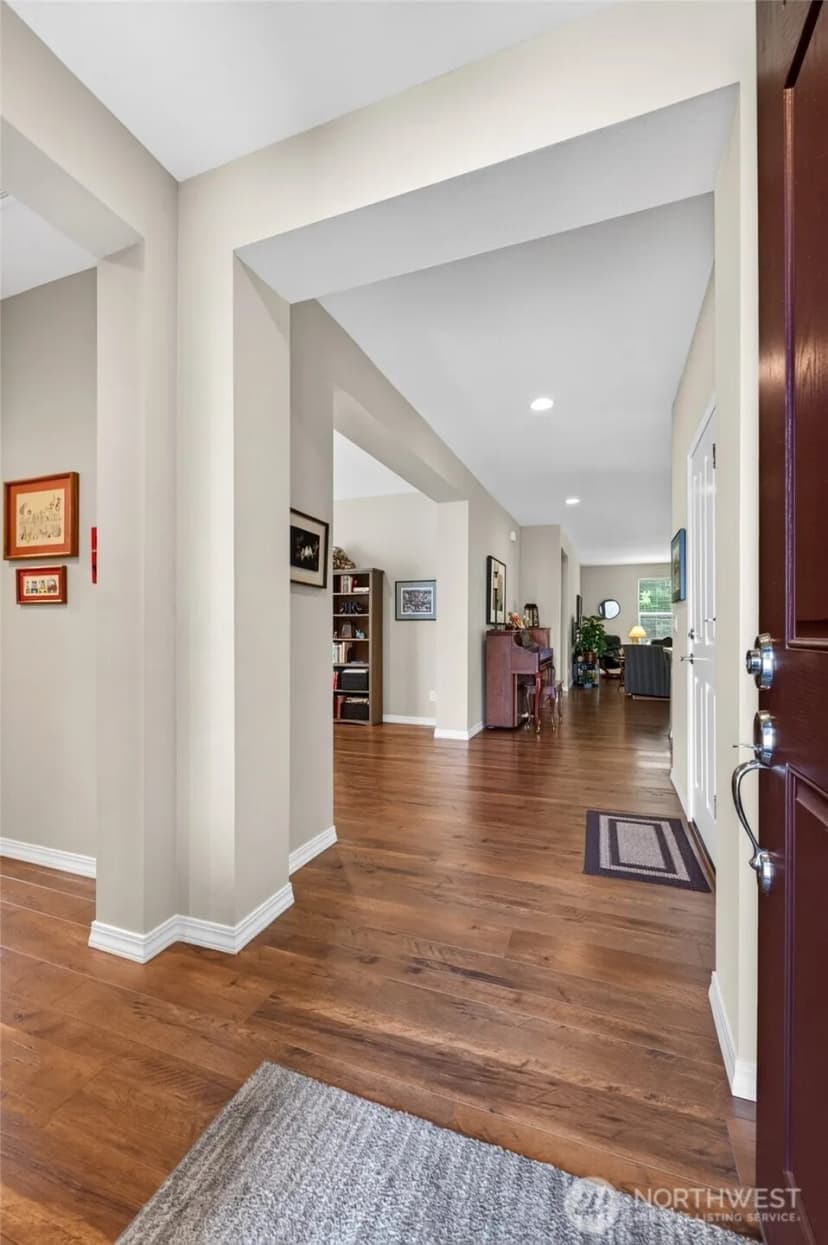 Property photo for 8551 Vashon Drive Ne, Lacey photo 2