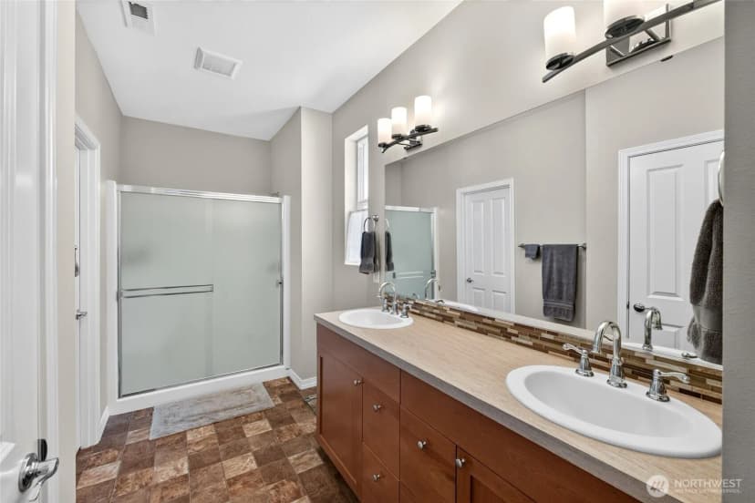 Property photo for 8551 Vashon Drive Ne, Lacey photo 15