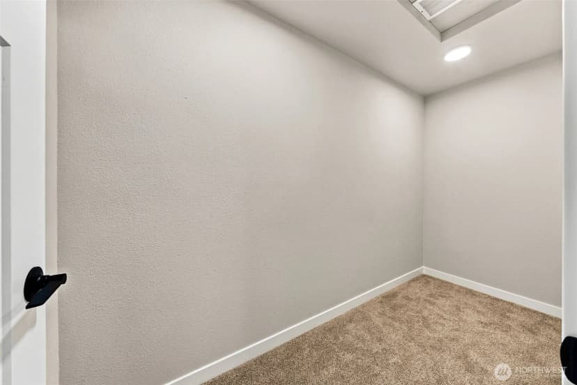 Property photo for 1795 E Mason Avenue, Buckley photo 17