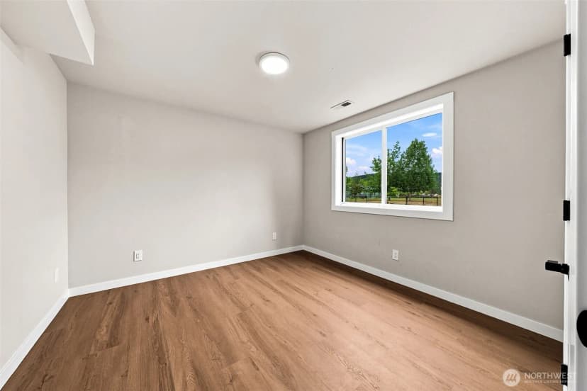 Property photo for 1795 E Mason Avenue, Buckley photo 15