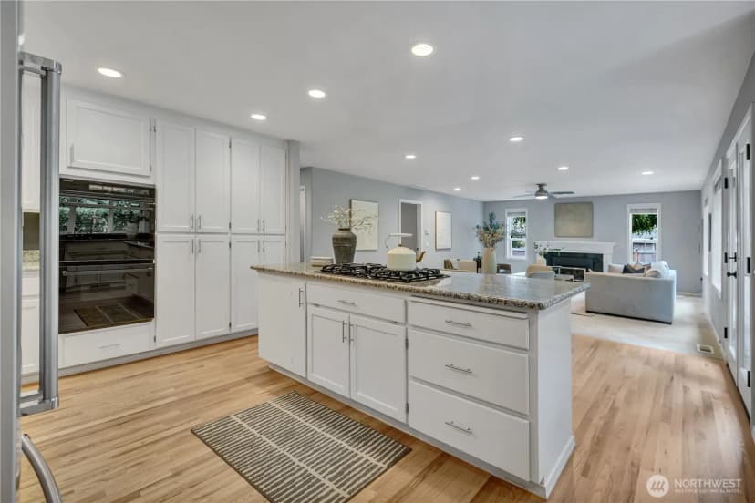 Property photo for 5607 94th Place Sw, Mukilteo photo 18