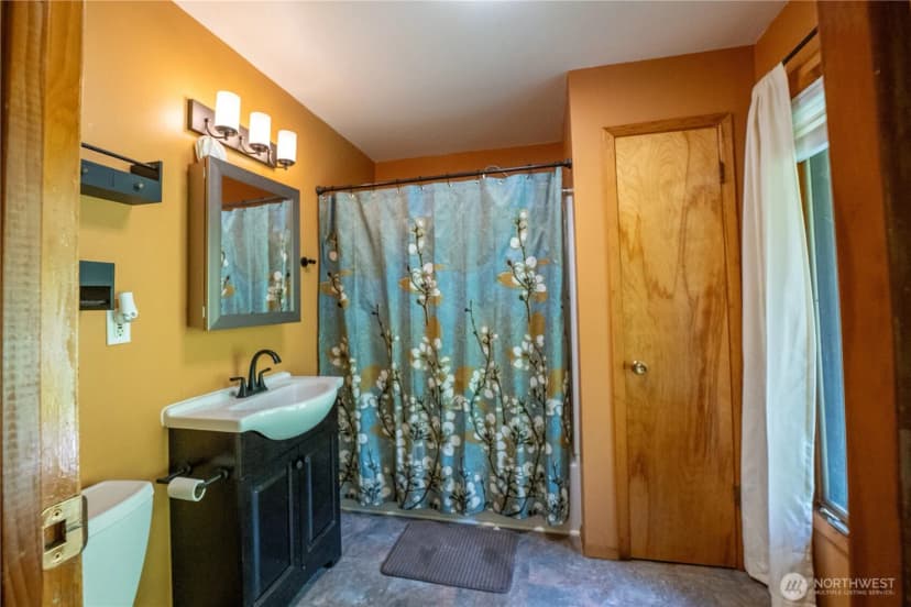 Property photo for 209 Blanchard Road, Centralia photo 14