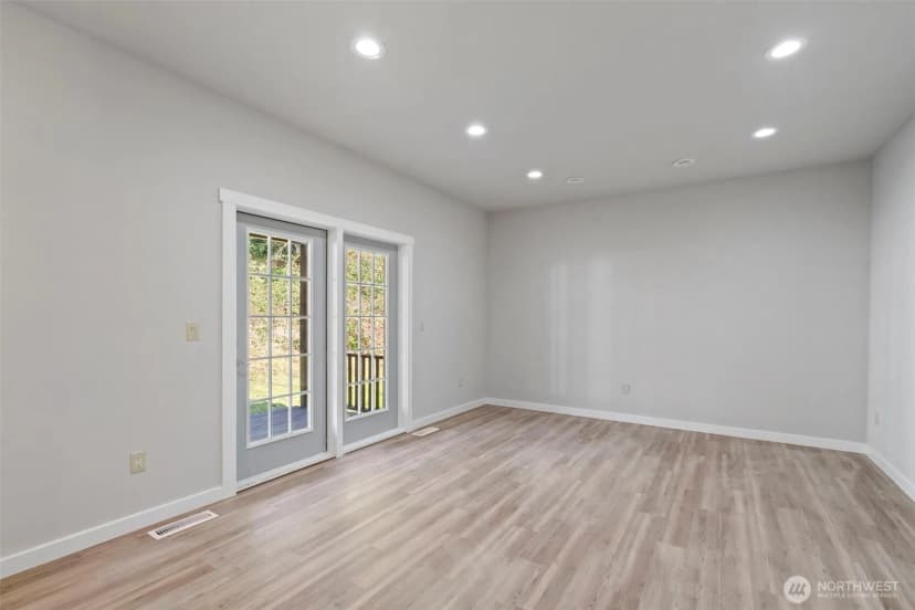 Property photo for 5871 Wa-508, Morton photo 14